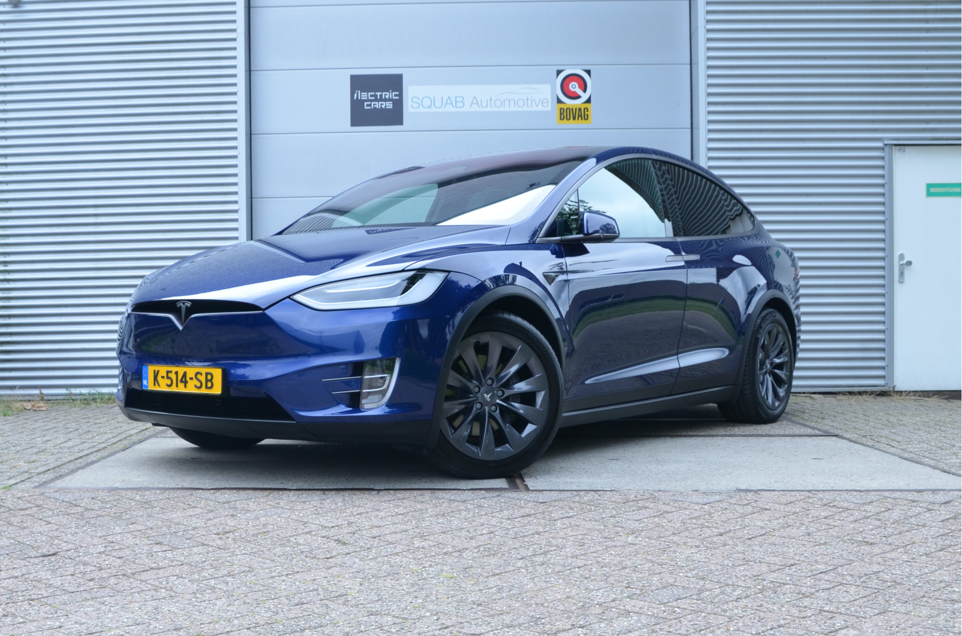 Tesla Model X 100D 6p. — fotografia mașinii
